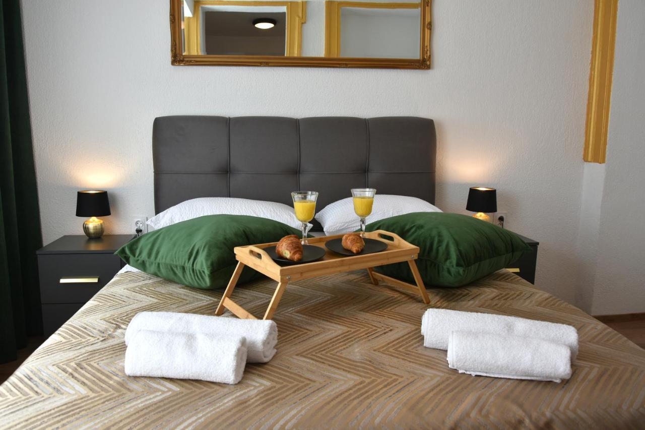 Golden Room Ζαντάρ Εξωτερικό φωτογραφία